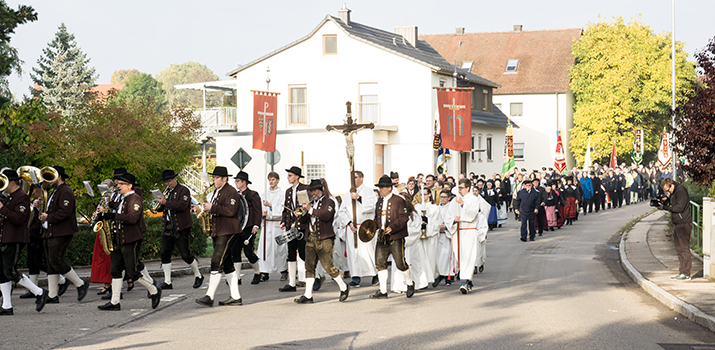 Einweihung der St. Leonhard Kirche in Burgoberbach nach der Restaurierung 2016