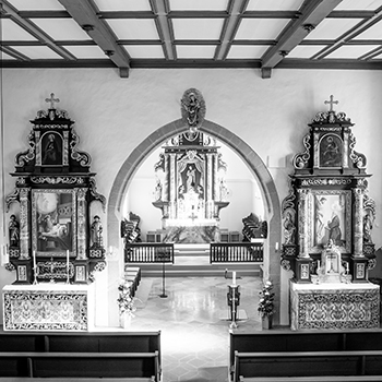 Kirche St. Leonhardt in Burgoberbach bei Ansbach, nach Sanierung und Restaurierung durch Kunst&WERK Restaurierung